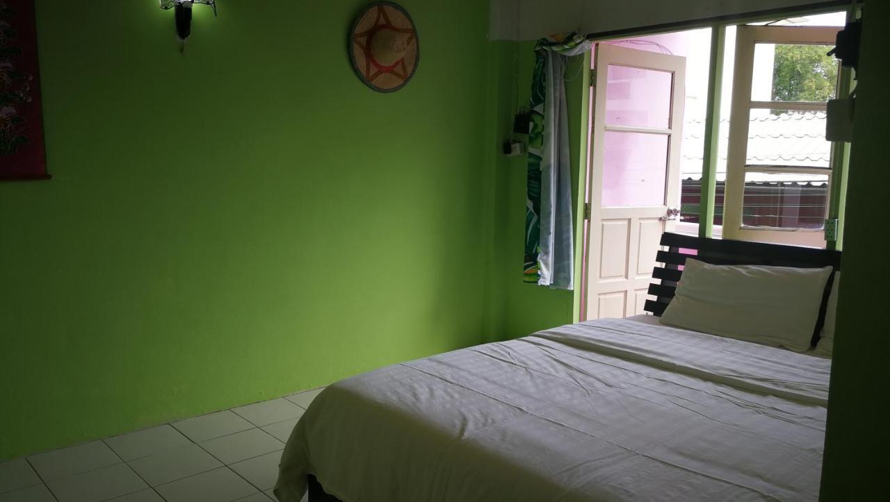 Aparthotel Better House 佰特客栈 Čiang Mai Exteriér fotografie