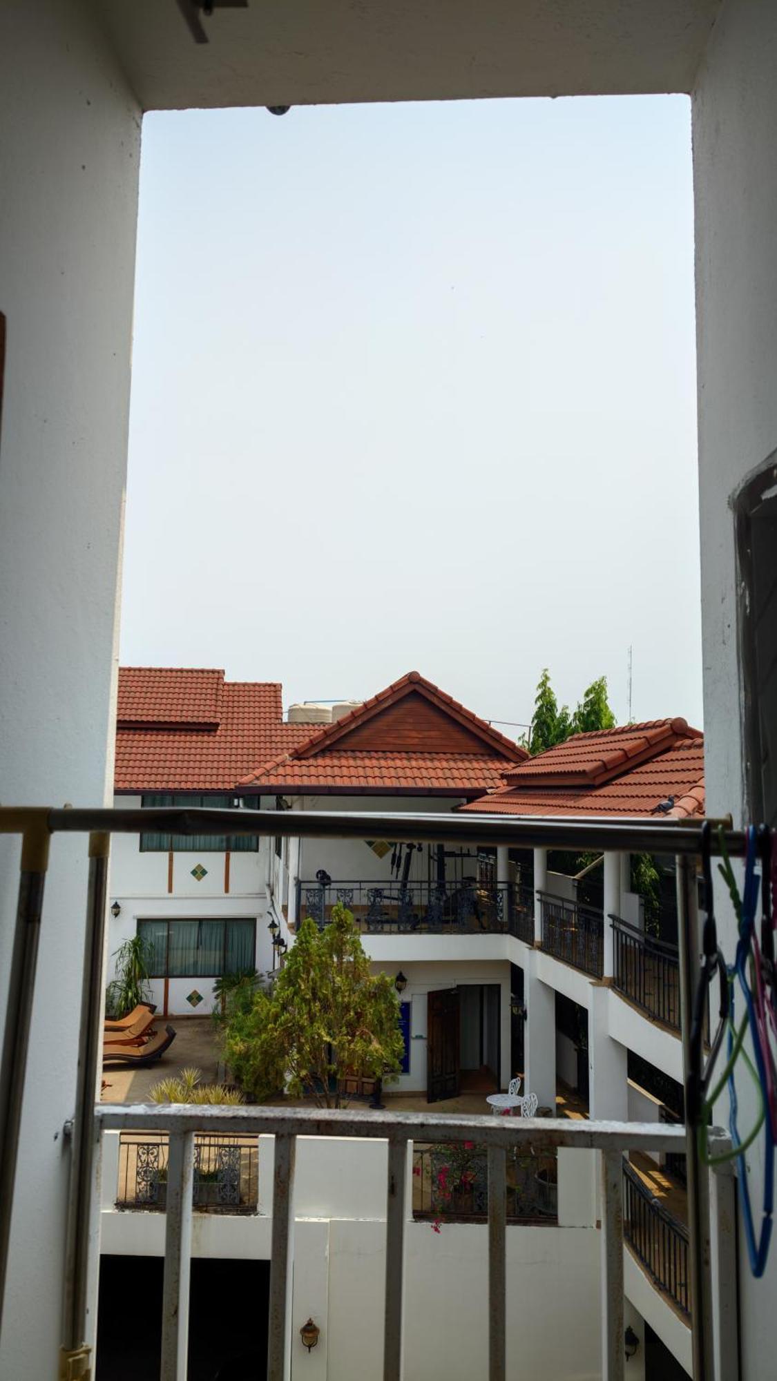 Aparthotel Better House 佰特客栈 Čiang Mai Exteriér fotografie